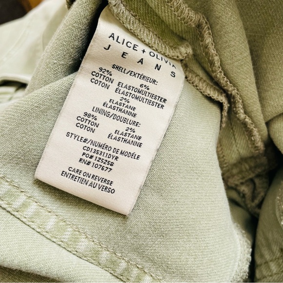 Alice + Olivia Jeans SIZE 31 Gorgeous wide leg collared jumpsuit in Sage green - Picture 8 of 9